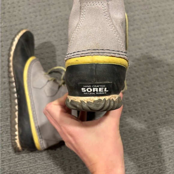 SOREL Out N About Boots - Picture 6 of 9